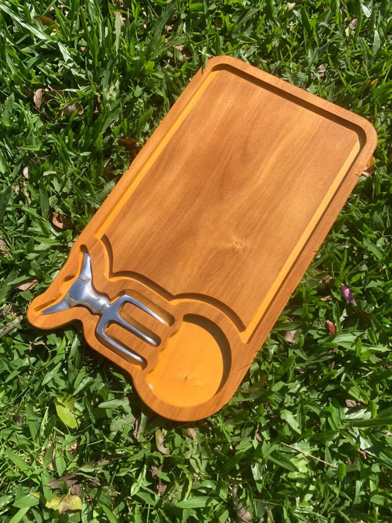 Tábua personalizada + tridente